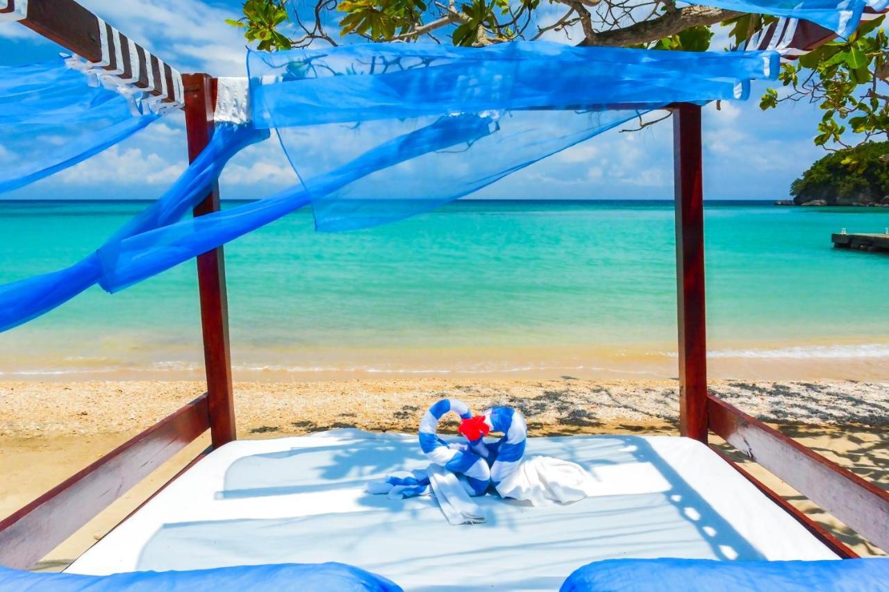 Kaz Kreol Beach Hotel โอโชรีโอส ภายนอก รูปภาพ