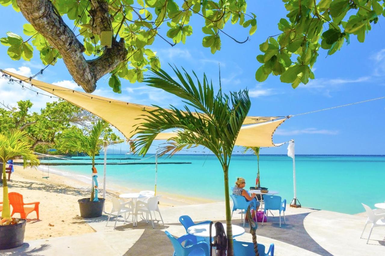 Kaz Kreol Beach Hotel โอโชรีโอส ภายนอก รูปภาพ