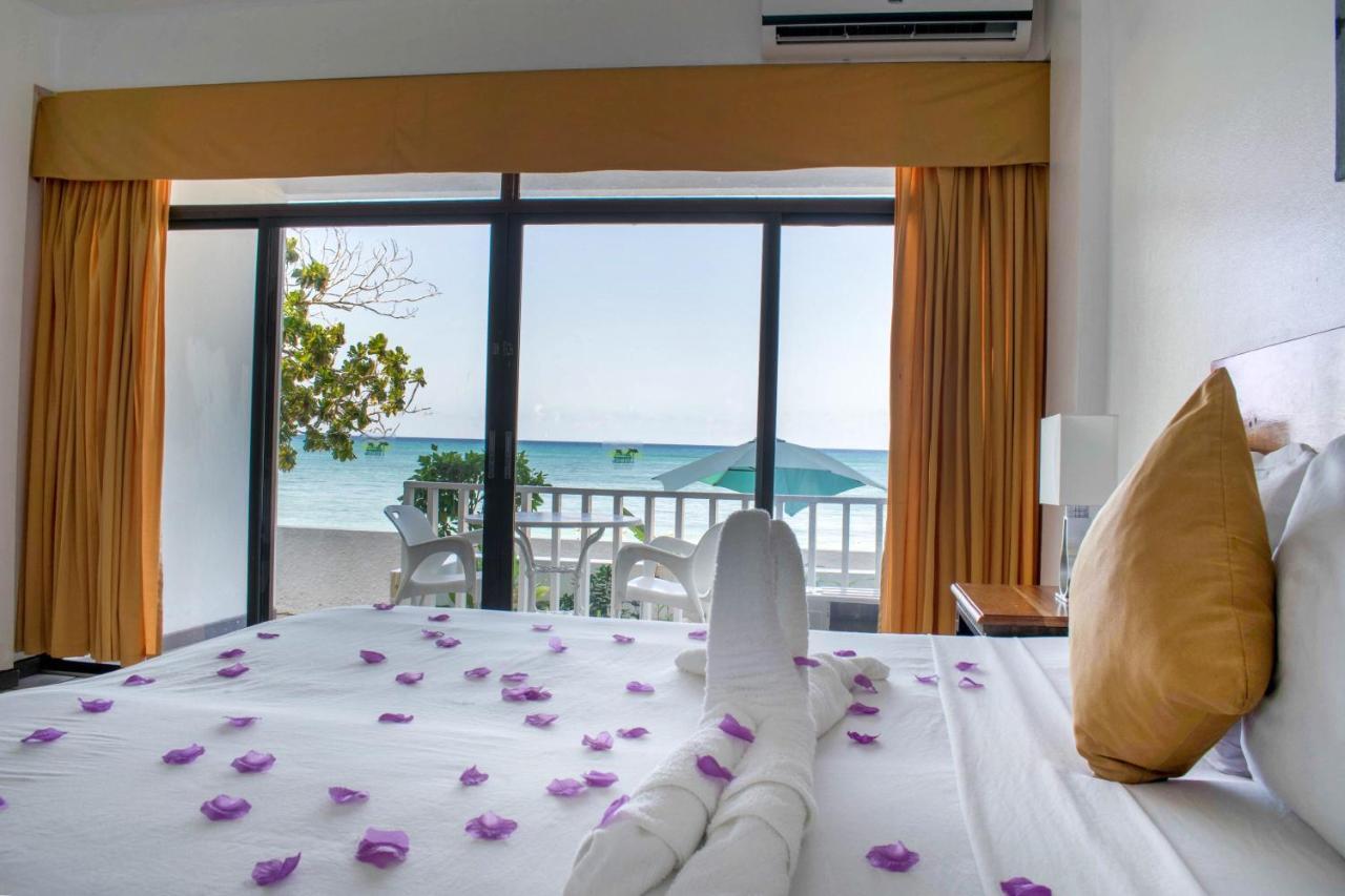 Kaz Kreol Beach Hotel โอโชรีโอส ภายนอก รูปภาพ